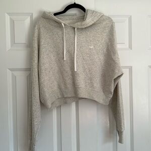 Hollister Cropped Hoodie Sweatshirt, size medium